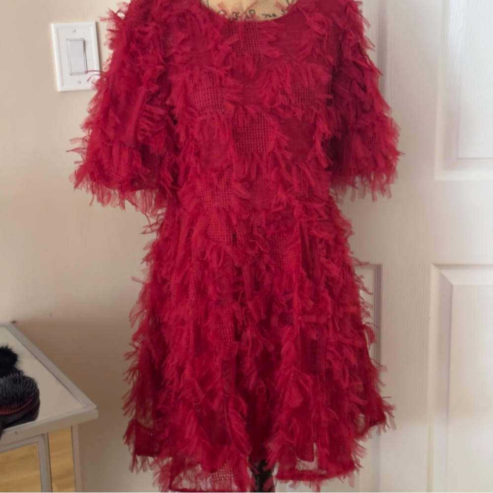 ENDLESS ROSE Size M Red mini dress with mesh sleeves and hem - Picture 6 of 11